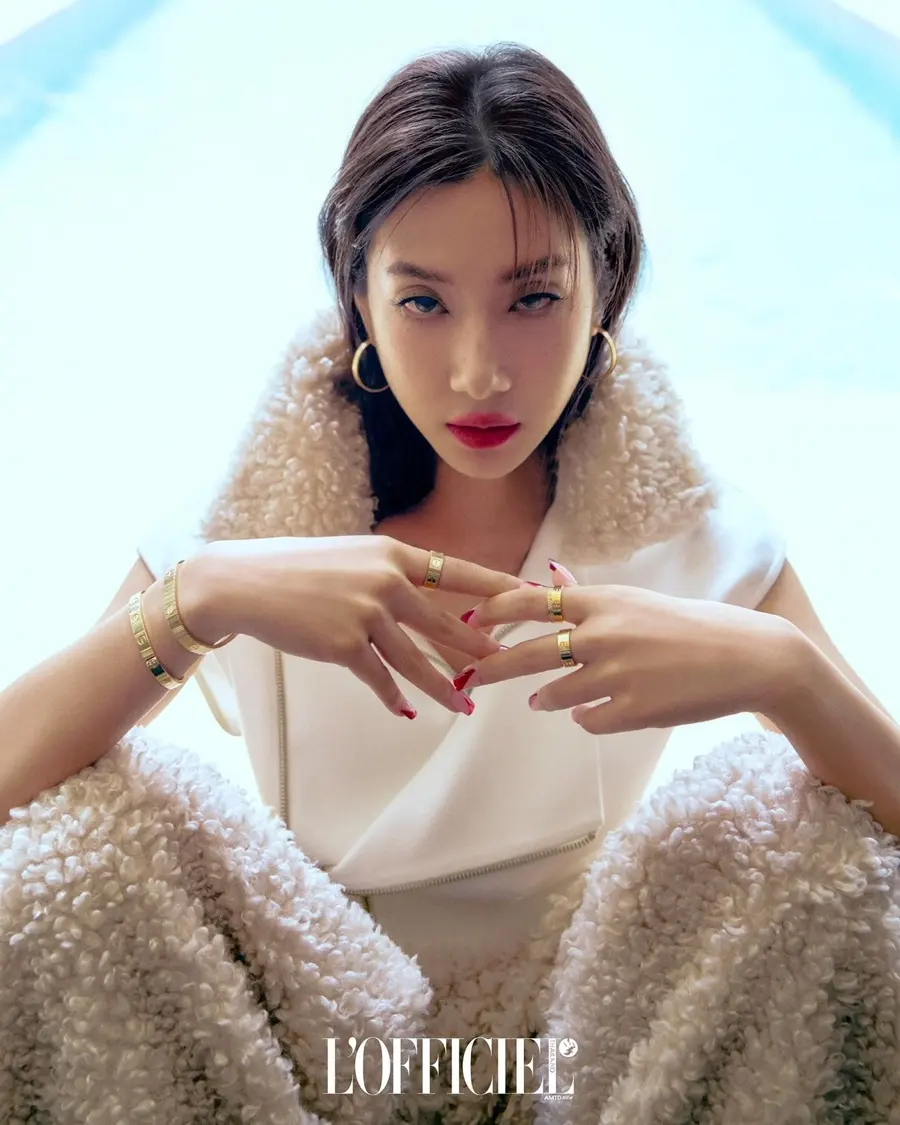 โจริญ คัมภีรพันธุ์ @ L&rsquo;OFFICIEL Thailand October 2025