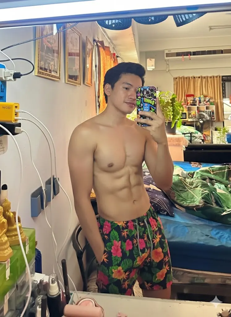 ถอดโชว์เรือนร่าง 2957