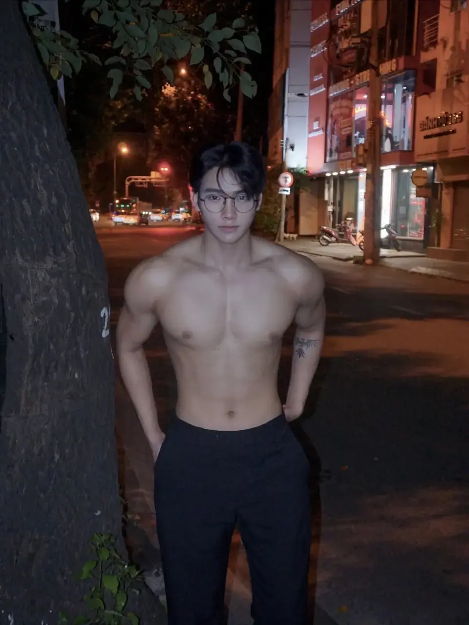 眼鏡男子〜Cool boys with glasses : Dũng Trần