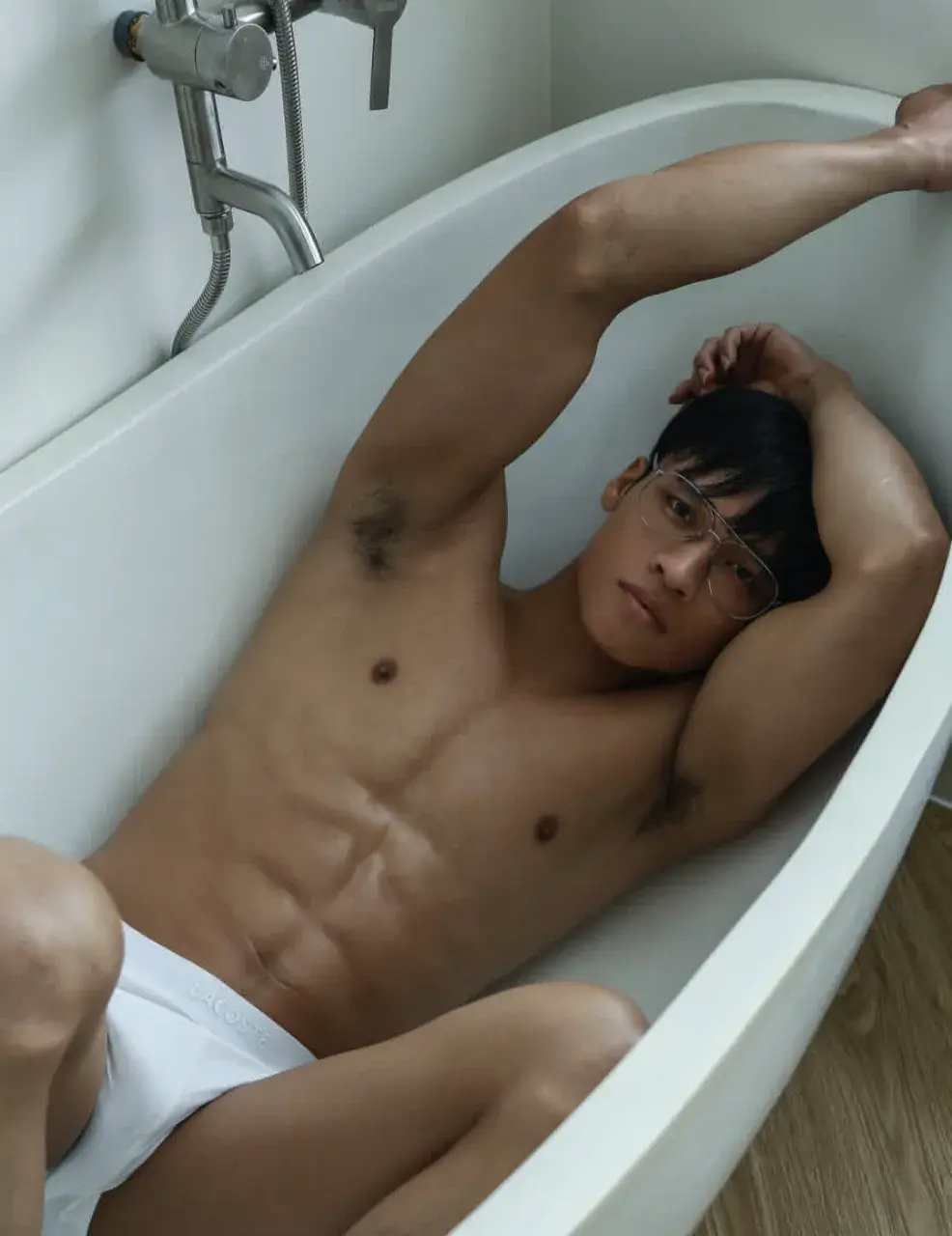 อยากดม..