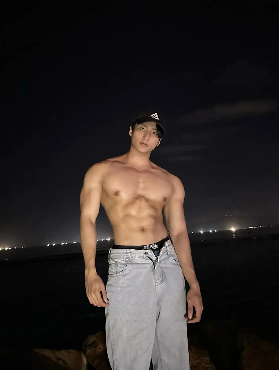 Cool guy : H&agrave;n Việt