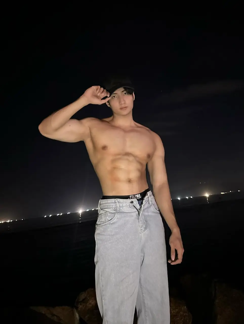 Cool guy : H&agrave;n Việt