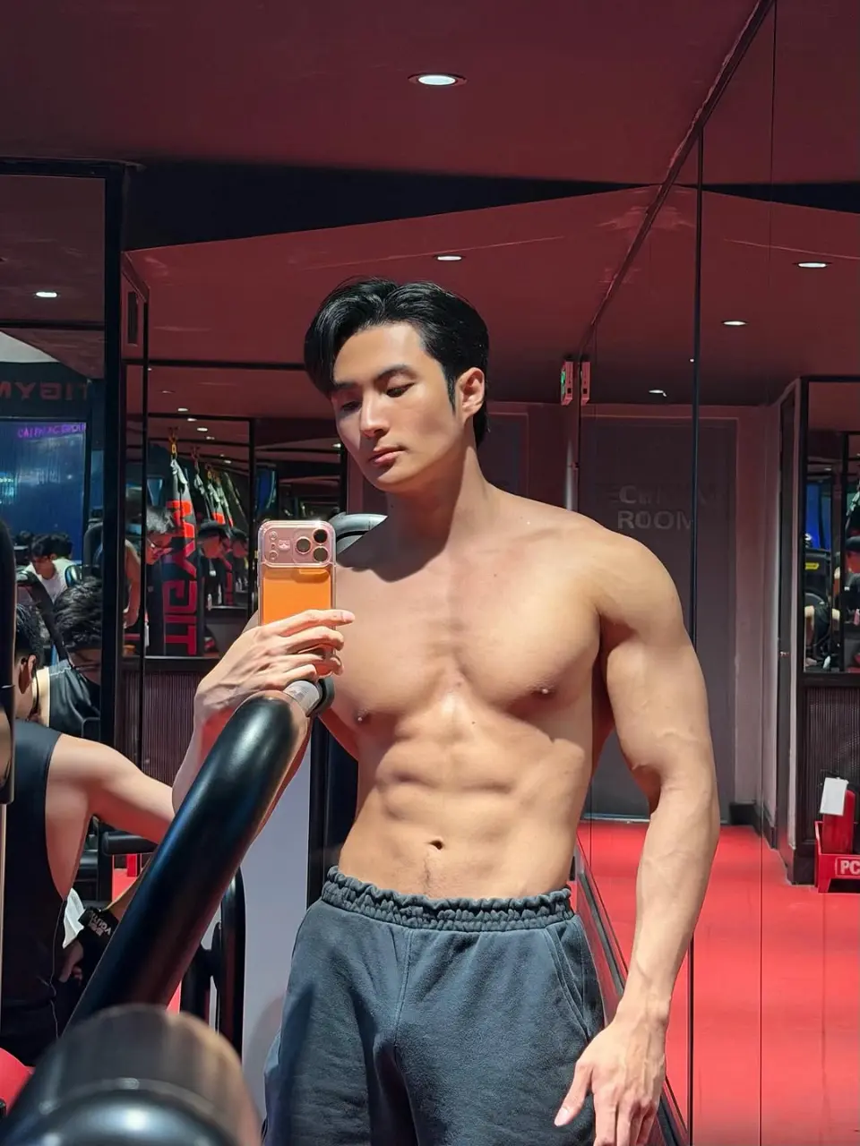 Cool guy : H&agrave;n Việt