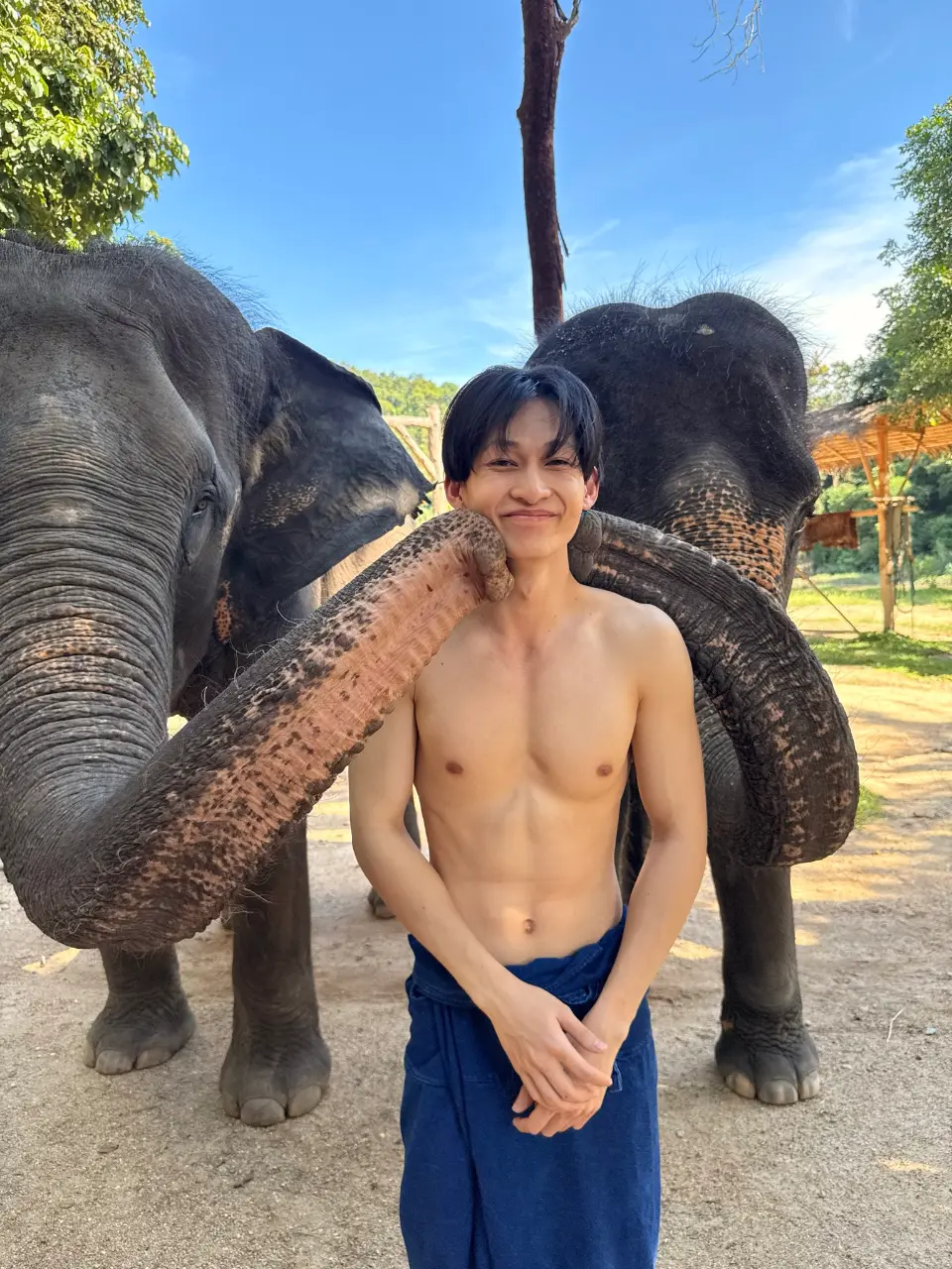 รูปหล่อเร้าอารมณ์ . 13