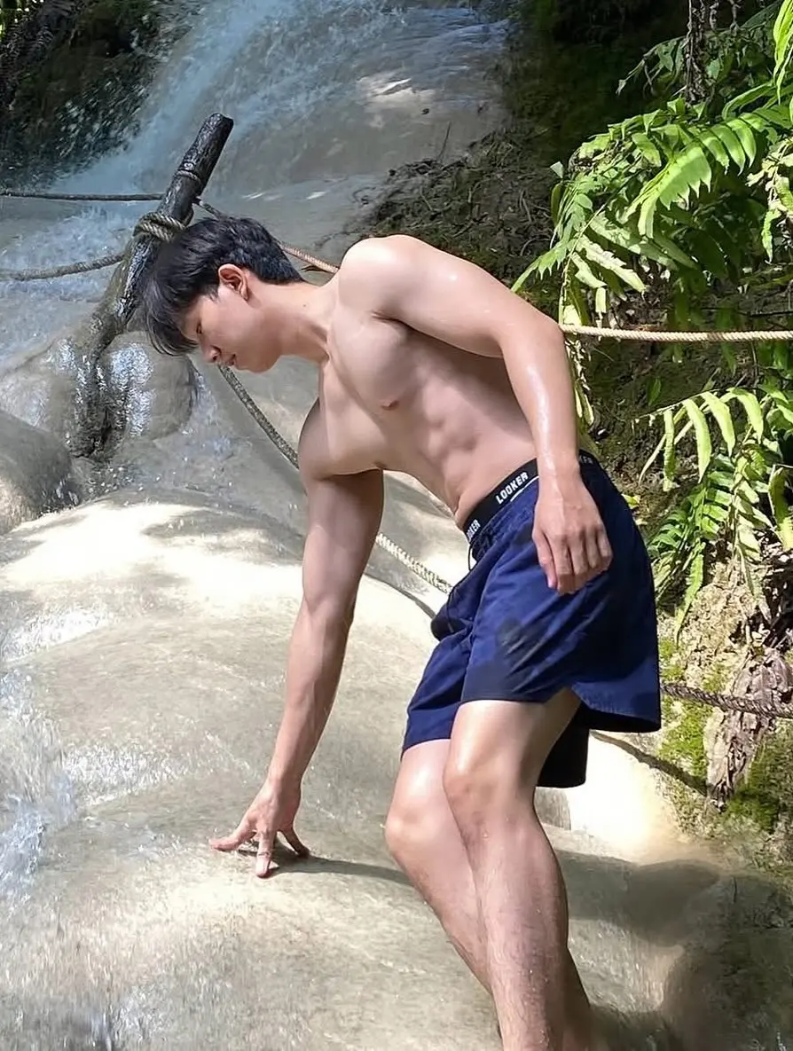 แน่นๆอกแน่นๆ