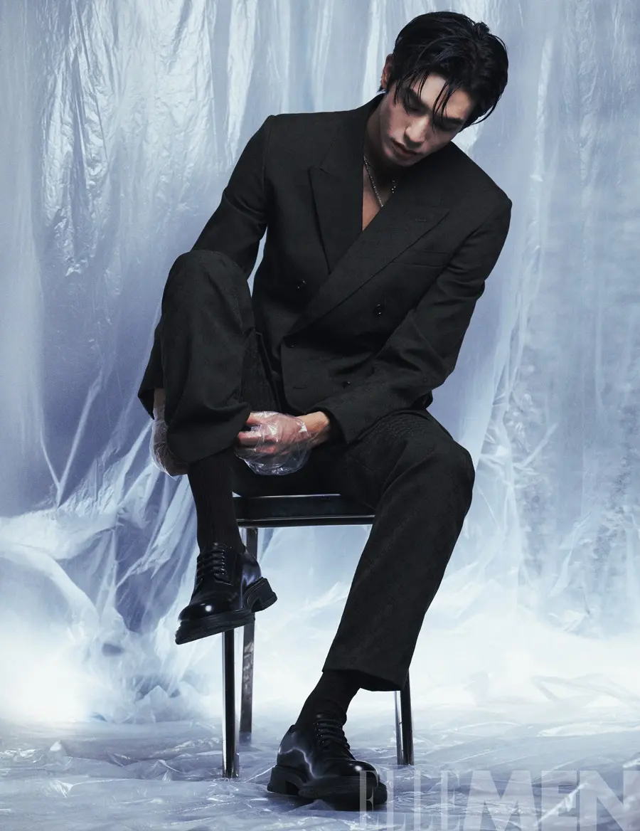 Song Weilong @ ELLEMEN China December 2025