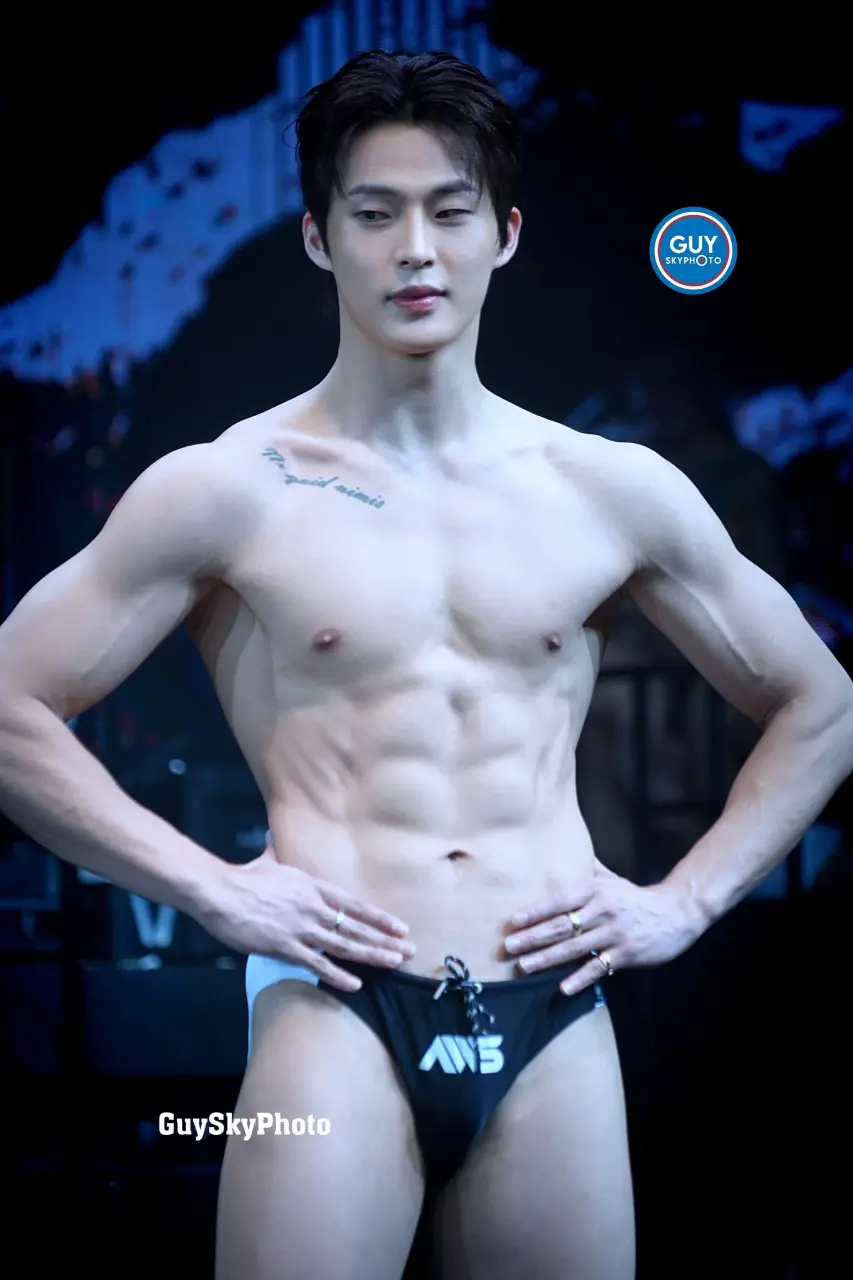 Man Hot Star International 2025