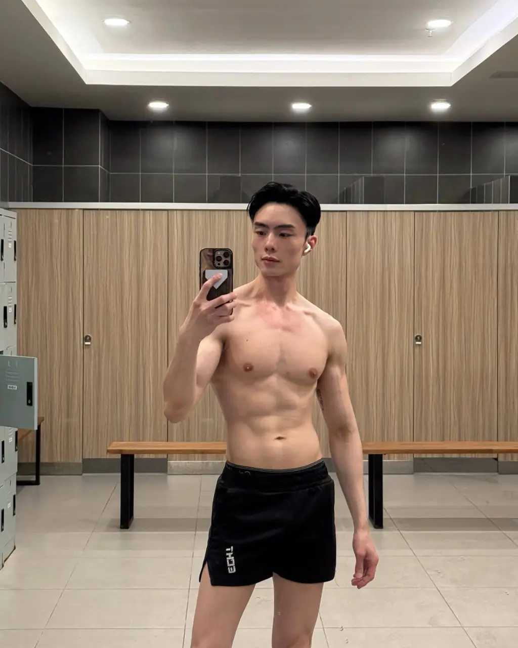 กล้ามคนหล่อ