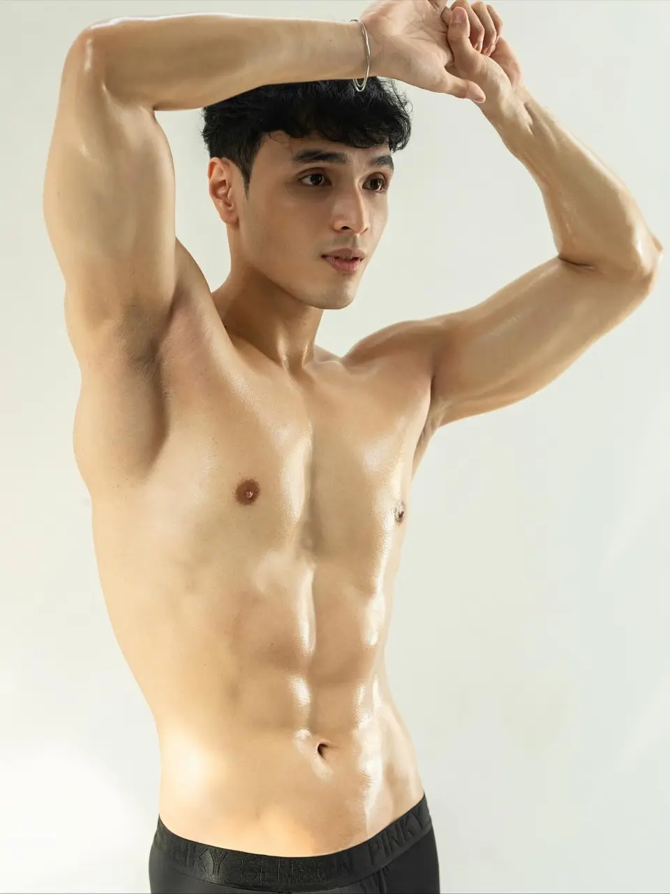 กล้ามคนหล่อ