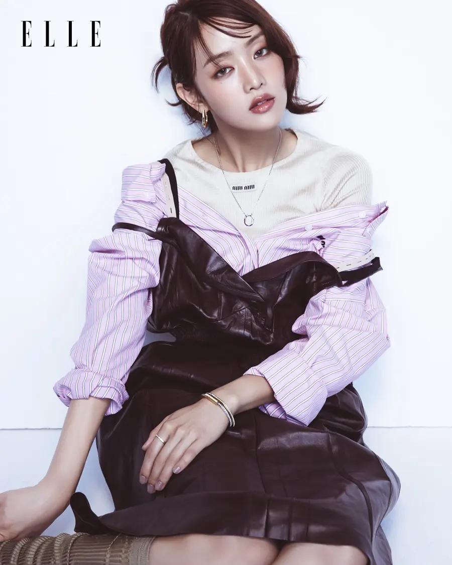 (i-dle) Minnie @ ELLE Hong Kong December 2025