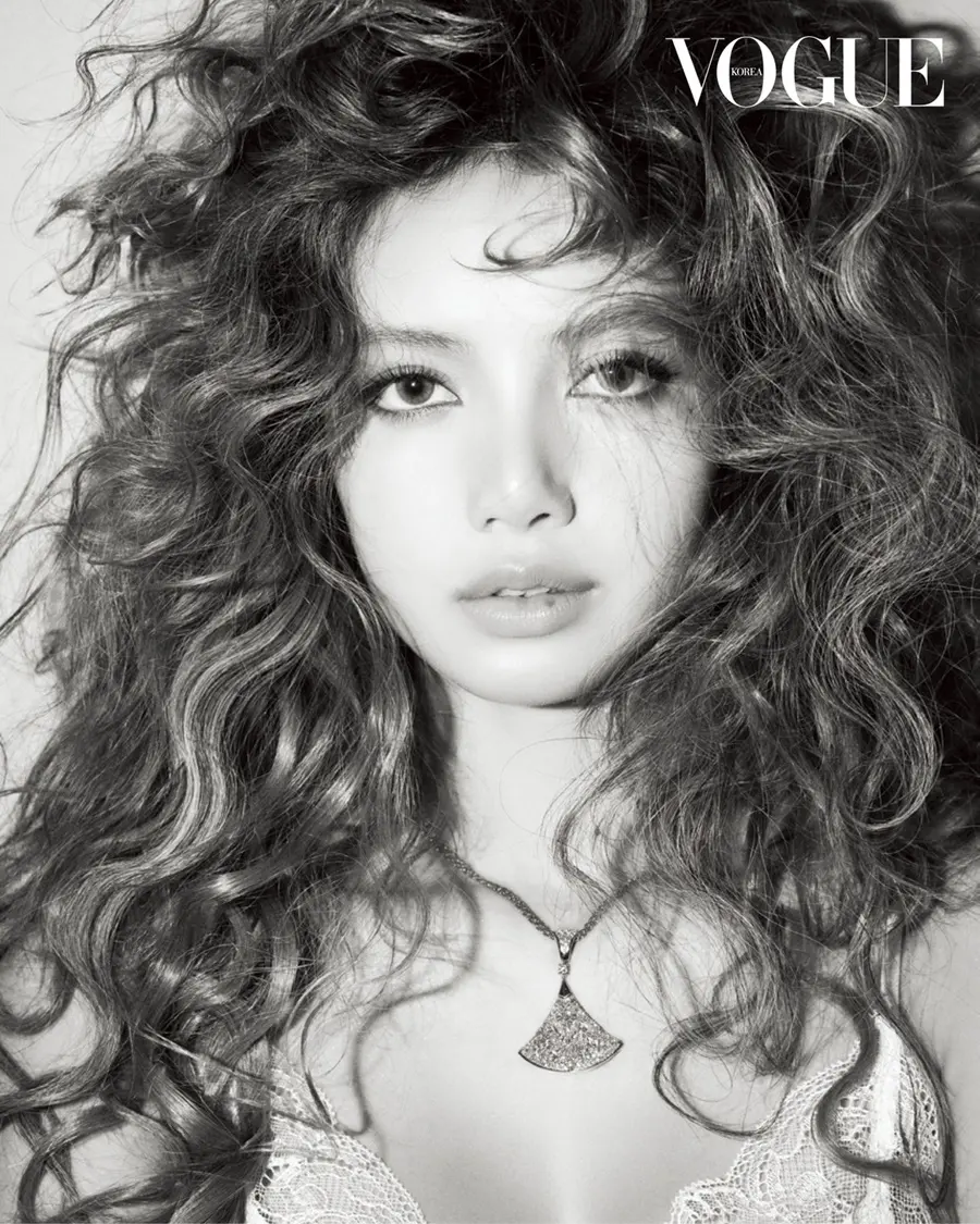 Lisa @ VOGUE Korea December 2025