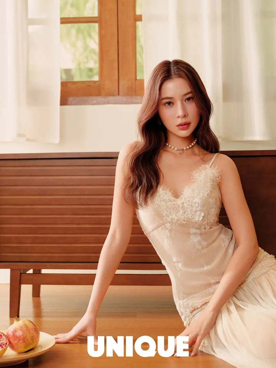 เก้า สุภัสสรา & เจนเย่-เมธิกา @ UNIQUE China November 2025