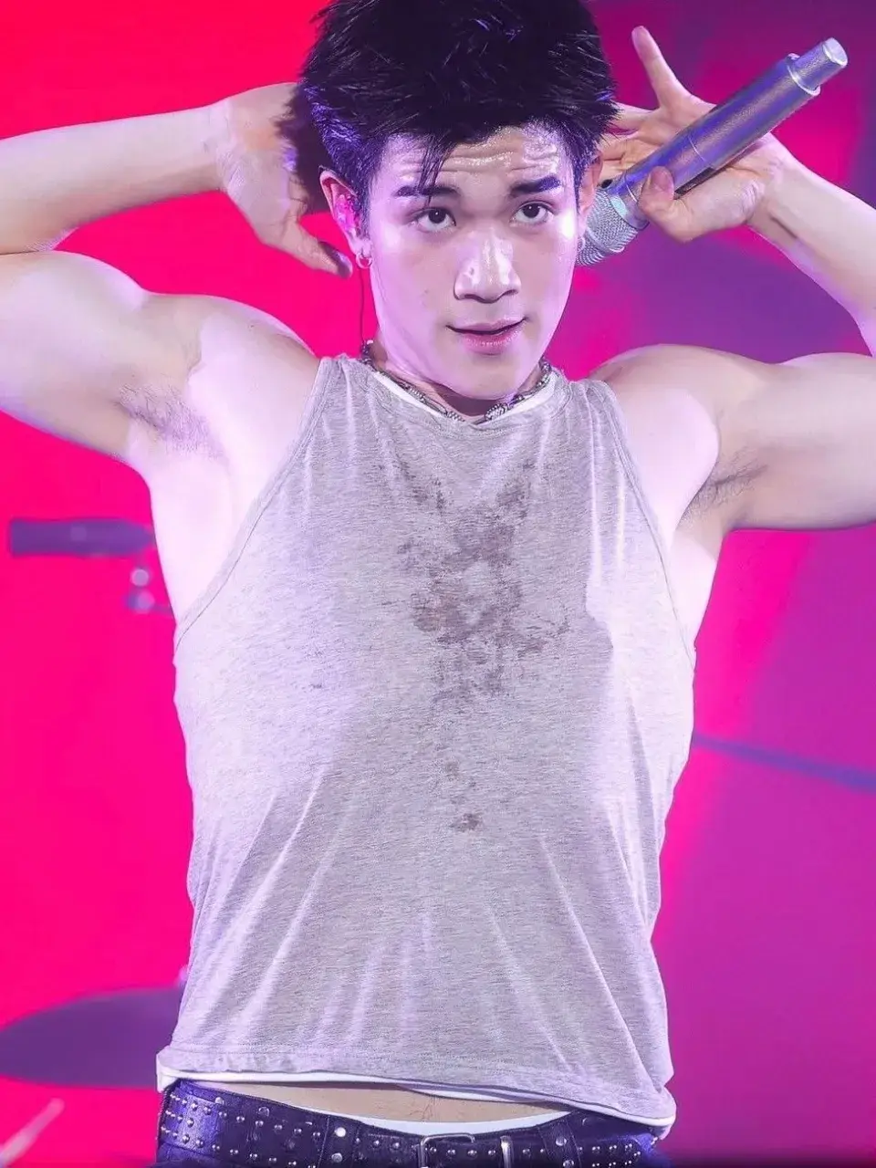ฟัดทั้งวันไม่มีเบื่อ