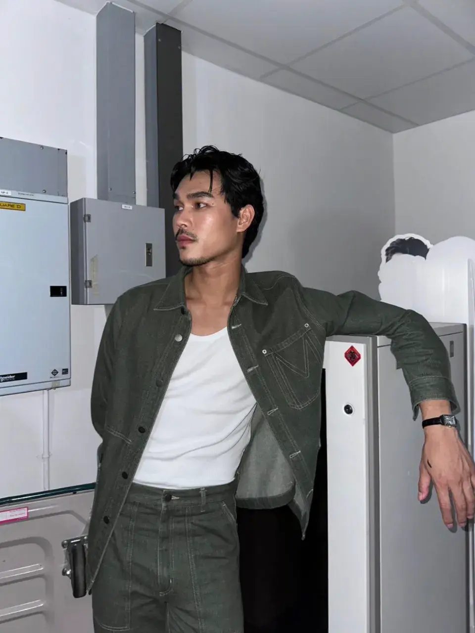 พี่ก็ตกเราเกิ้นนนน
