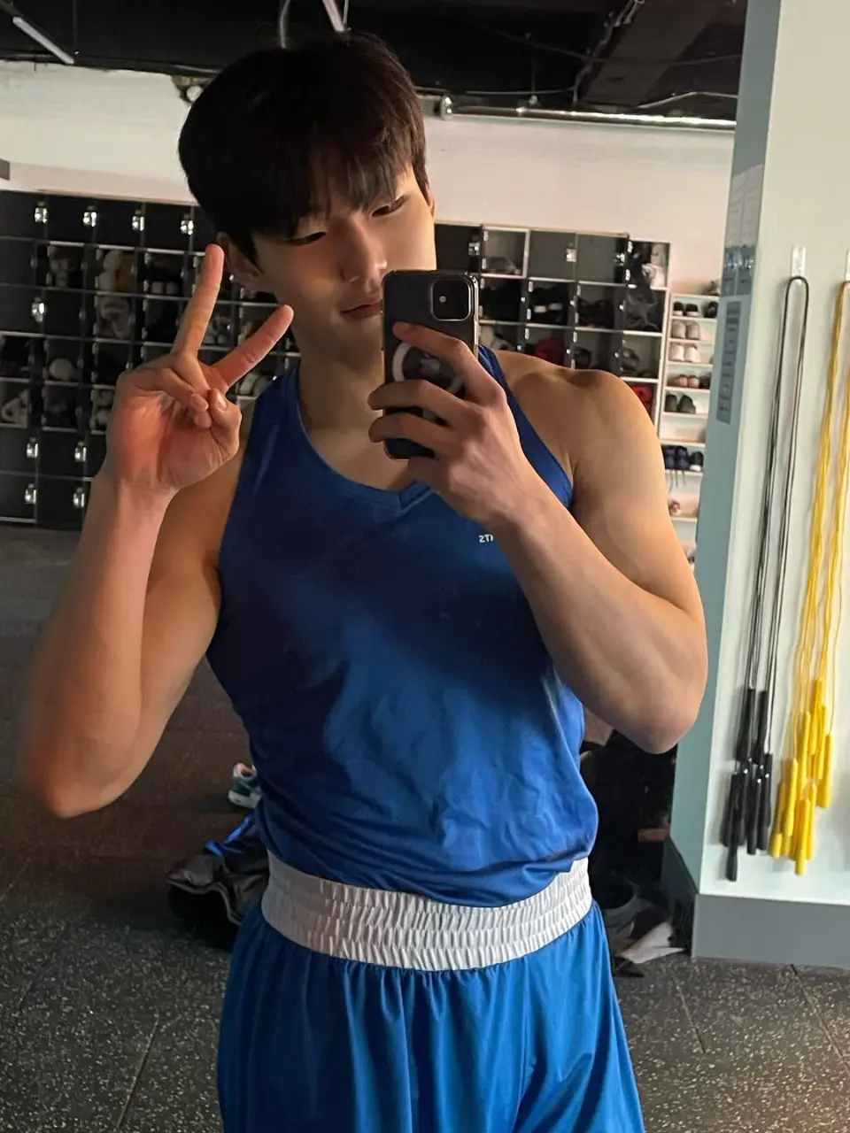 Boxing and bodybuilding athletes : 복스핏