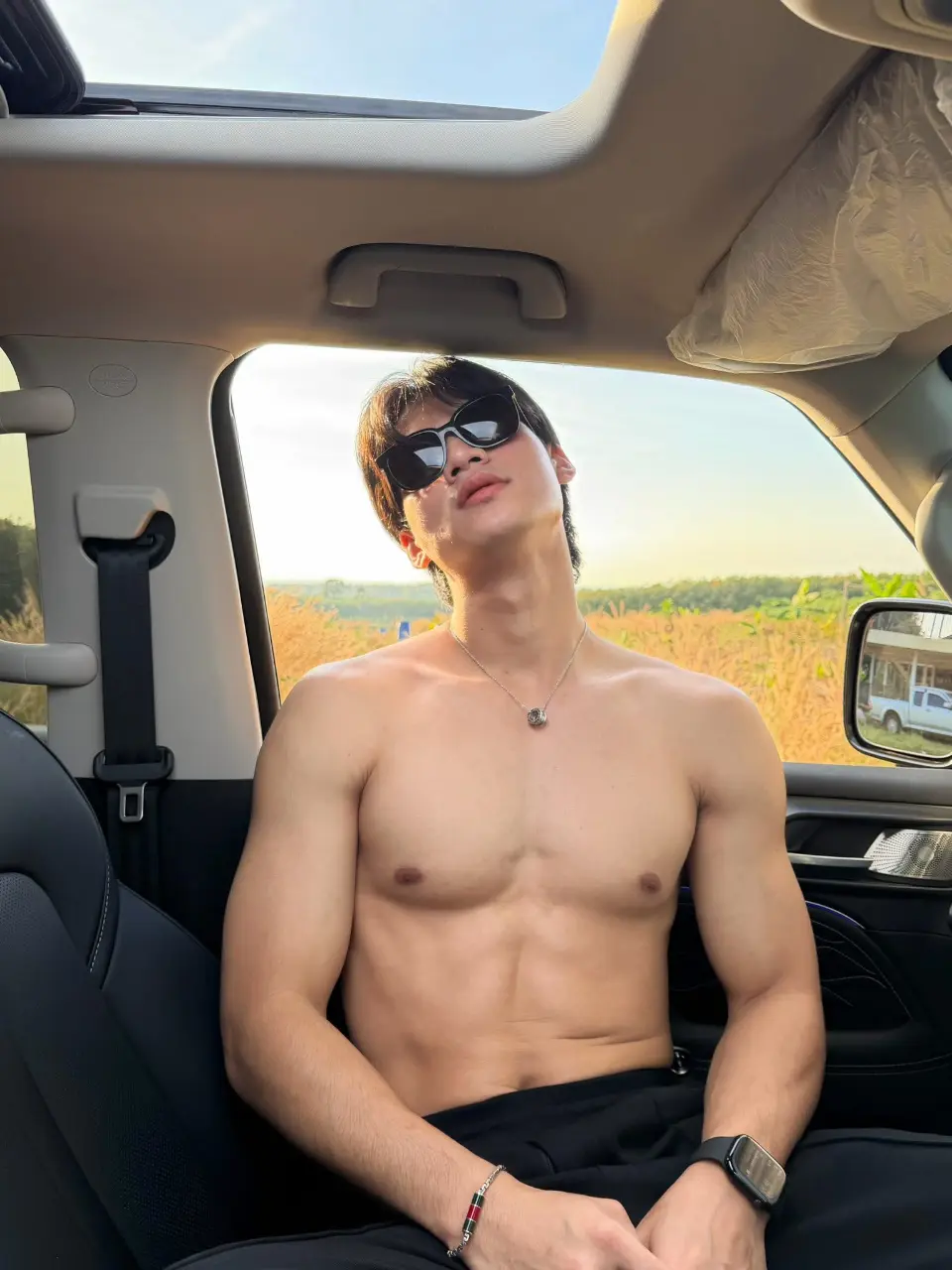 กล้ามคนหล่อ 6