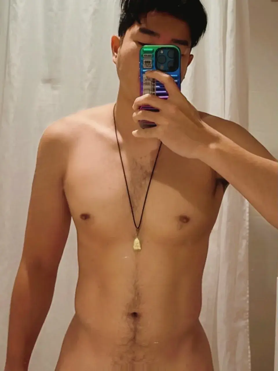 ลักหลับดีมั้ย
