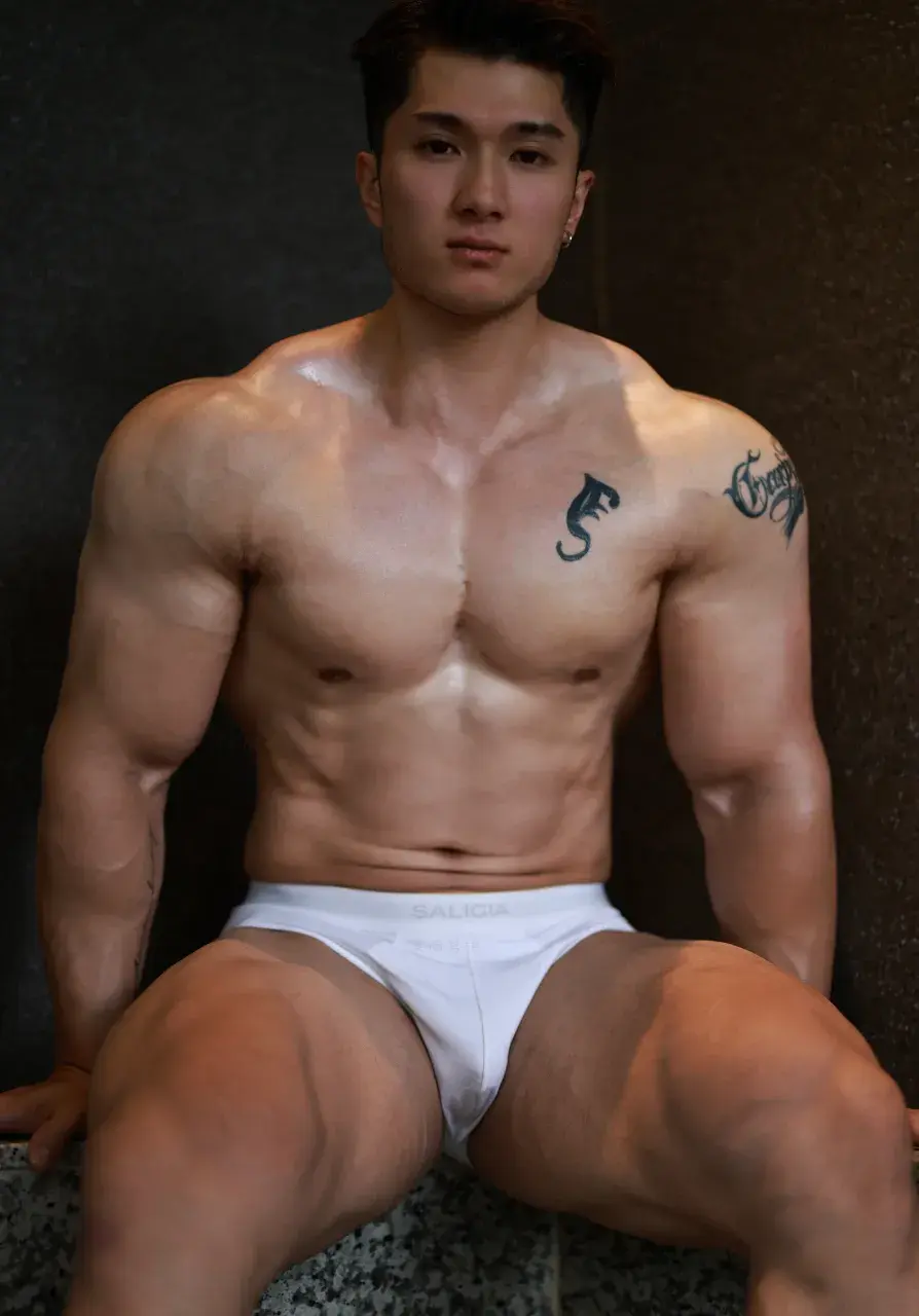 สำหรับเวอร์ชั่นเห็นหมด กดลิ้งค์ไปดูที่เว็บไซต์เครดิต : clipgayasian.com