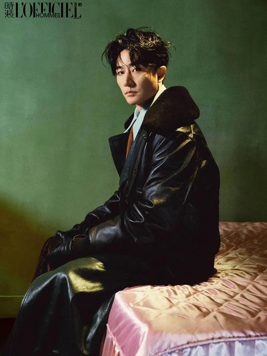 Huang Xuan @ L&rsquo;OFFICIEL HOMMES China November 2025