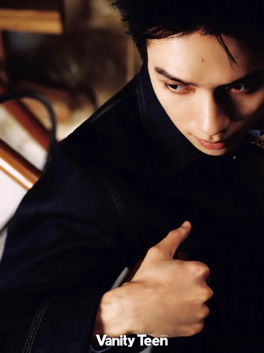 Luo Yizhou @ Vanity Teen China December 2025