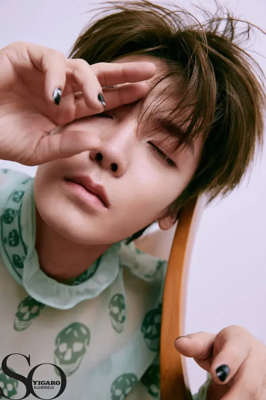 Hou Minghao @ SoFIGARO China January 2026