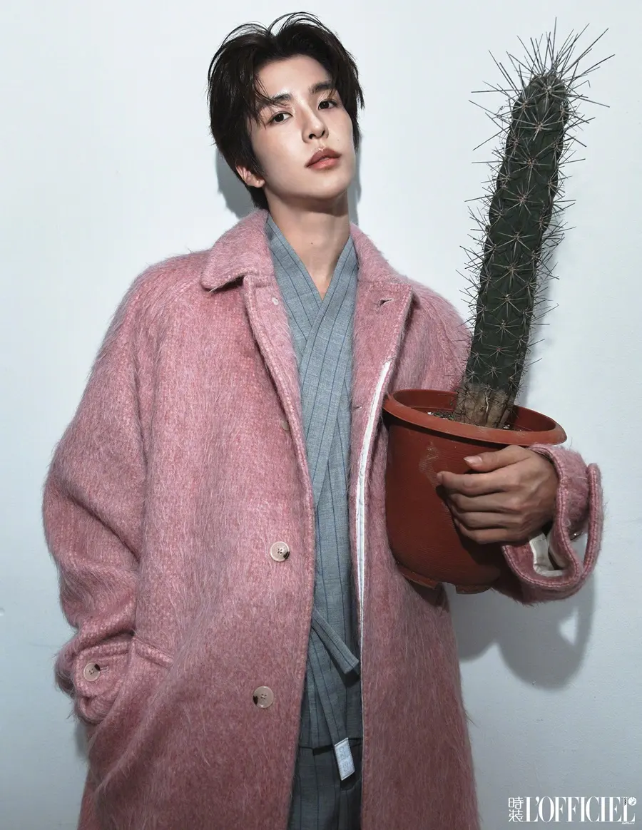 SMTR25 @ L&rsquo;OFFICIEL China December 2025