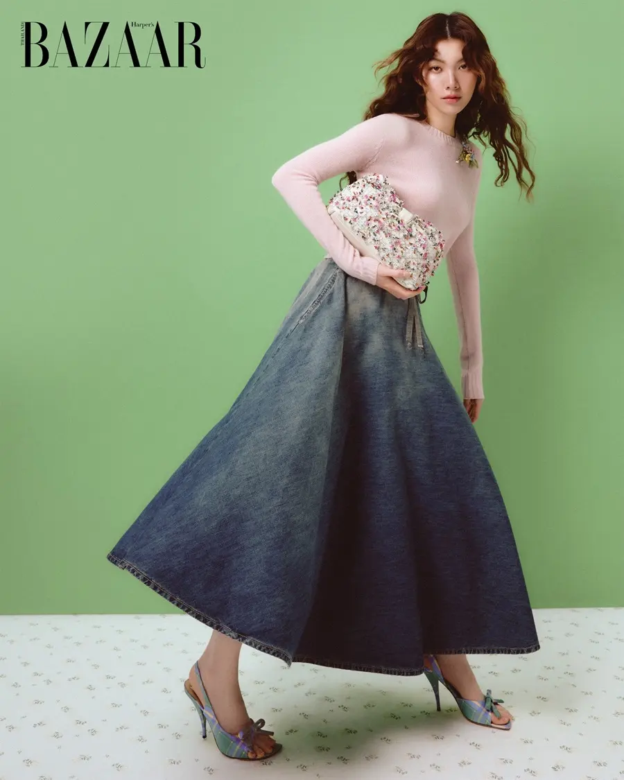 ออม&ndash;กรณ์นภัส @ Harper's BAZAAR Thailand January 2026