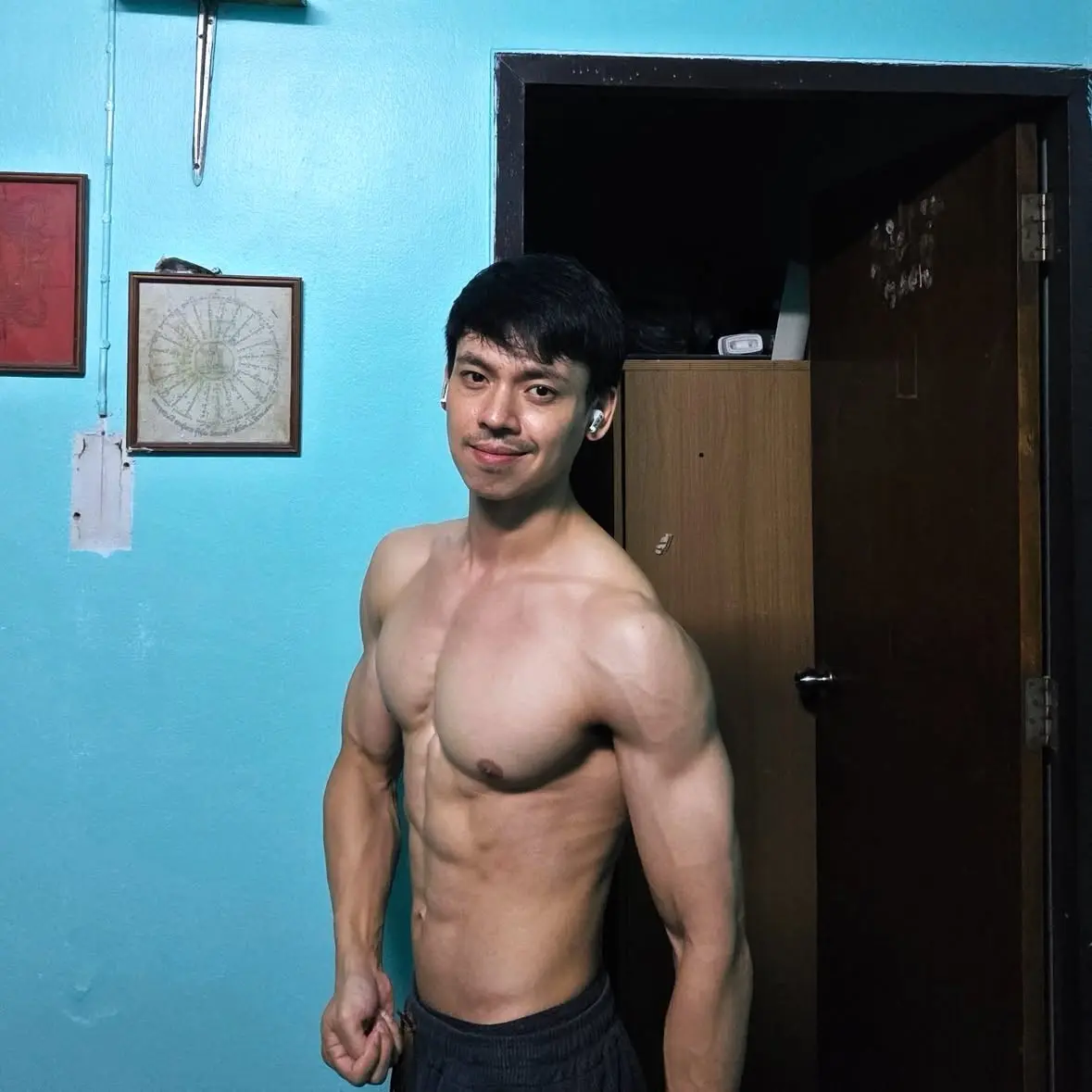 ถอดโชว์เรือนร่าง 2965