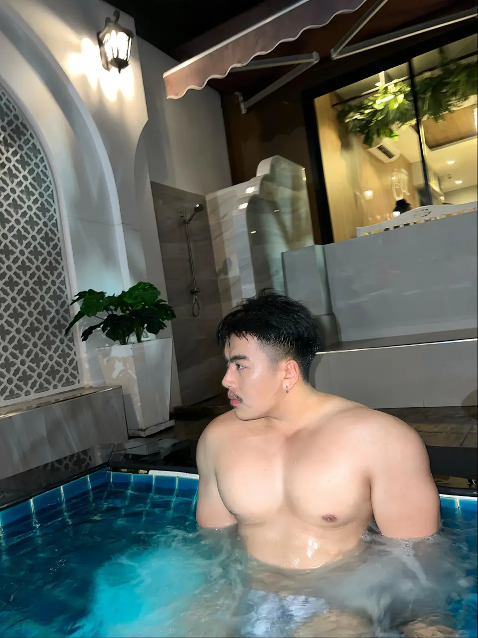 Influencer : Thanayut Udorntax