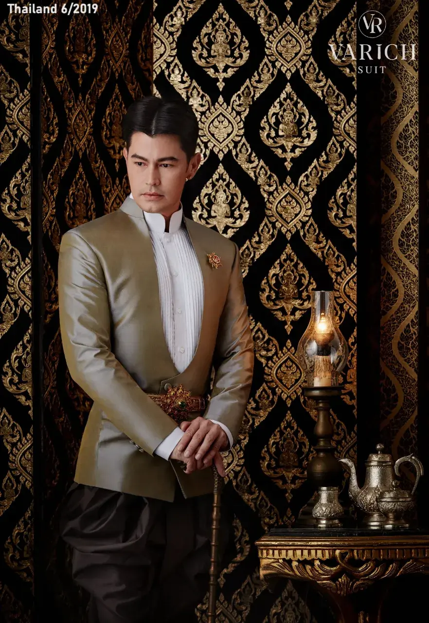 Aon Sarawut in Modern Thai Traditional Attires 🇹🇭