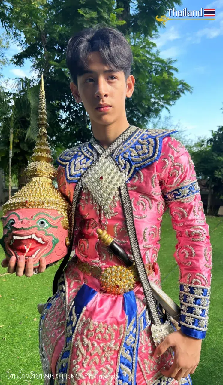 Young Khon Performers 🇹🇭