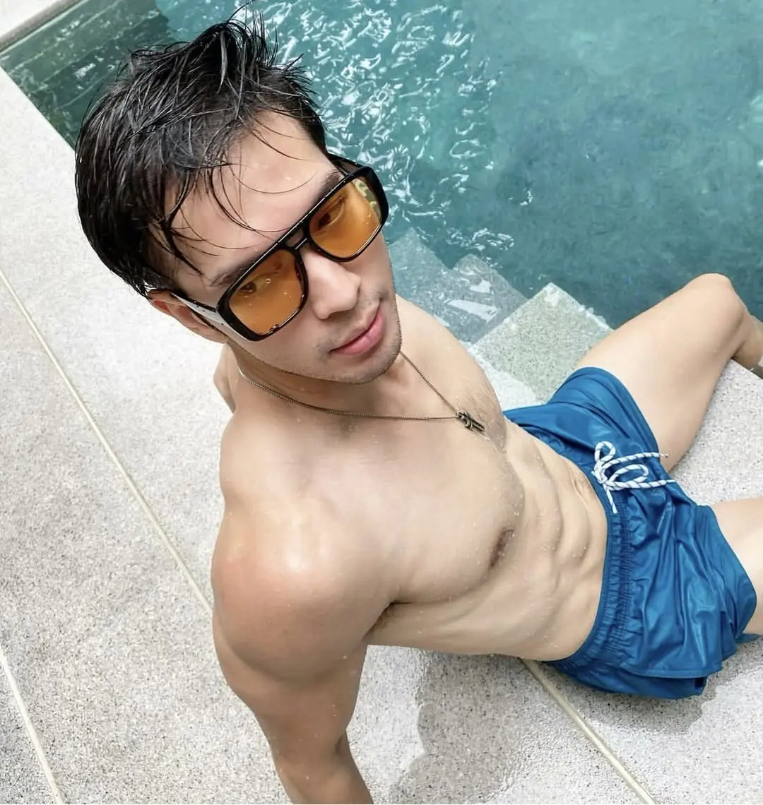 กล้ามนั้นนนนน..น้ำมันจะแตกเอานะ