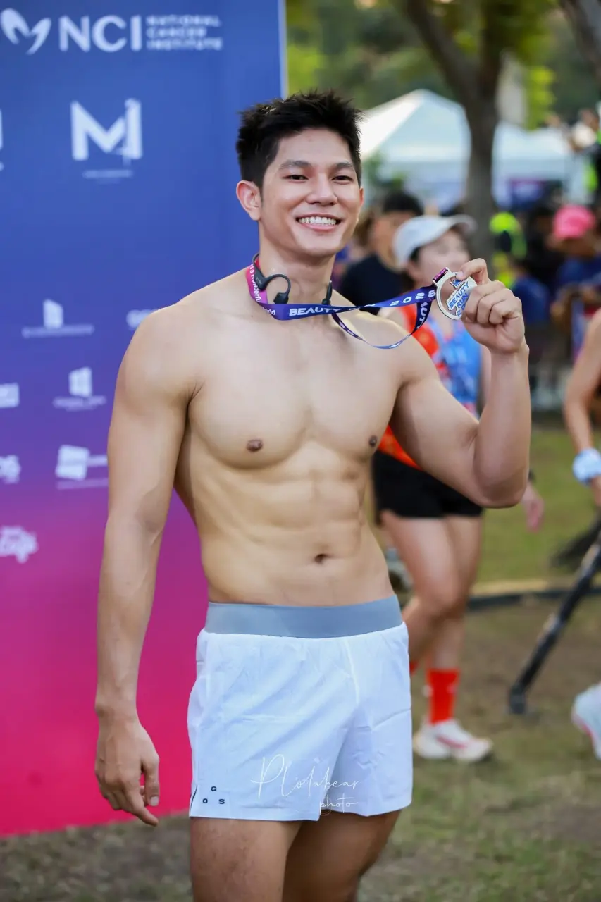 ถอดโชว์เรือนร่าง 2971