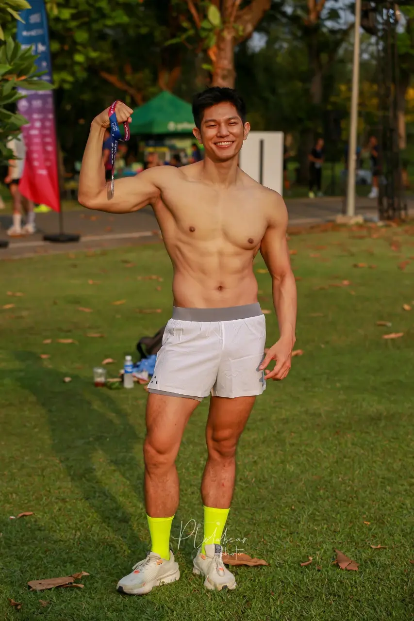 ถอดโชว์เรือนร่าง 2971