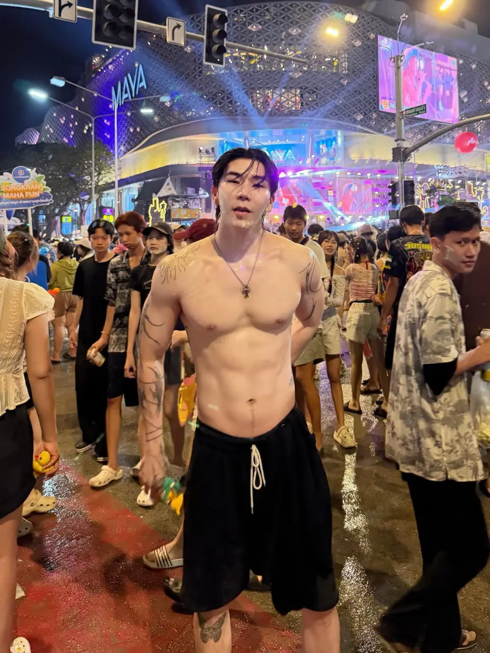 น้ำไหล