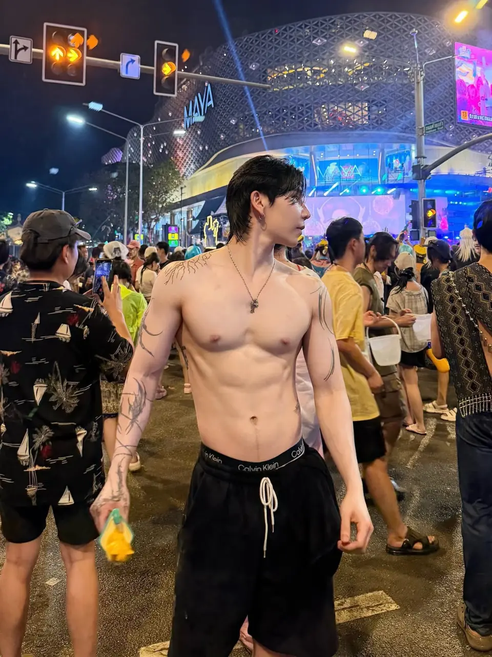 น้ำไหล