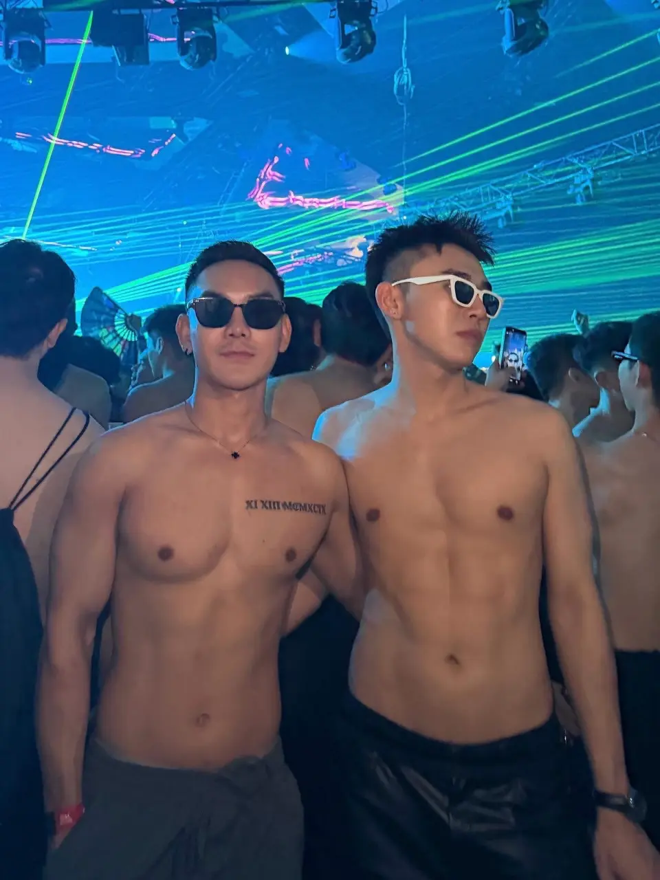 ถอดโชว์ปีใหม่ไทย