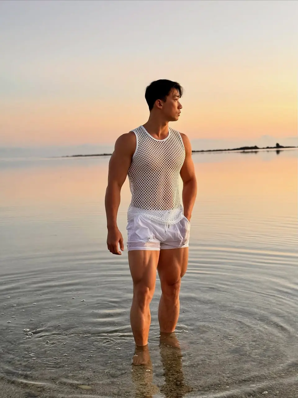 Model and online coach : Sang_Fitness