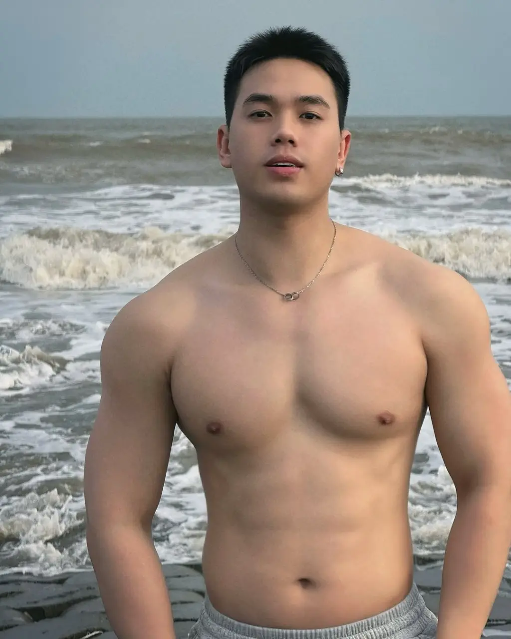 Cool guy : Duy Khương