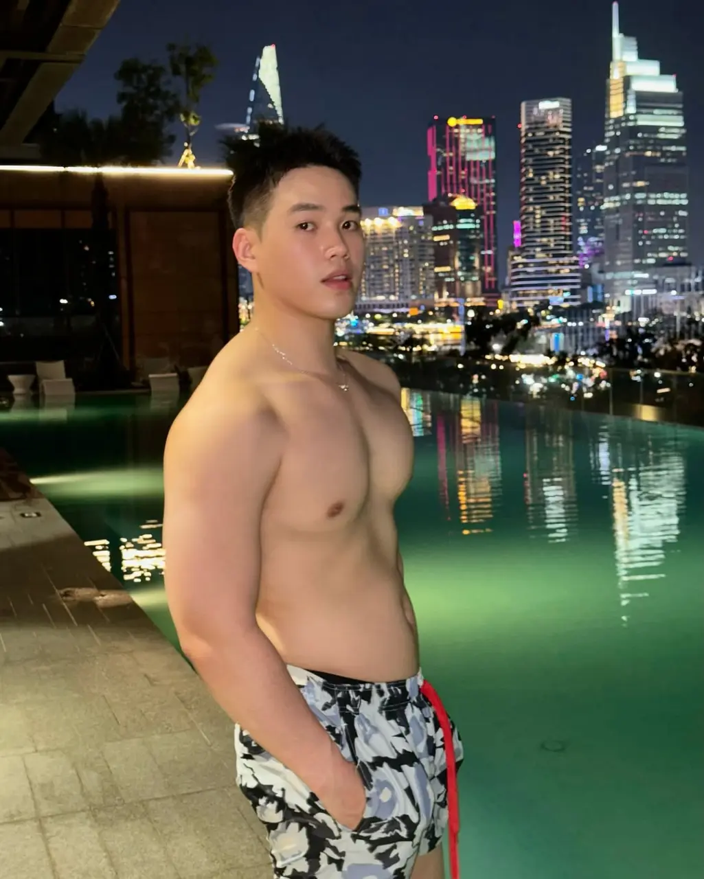 Cool guy : Duy Khương