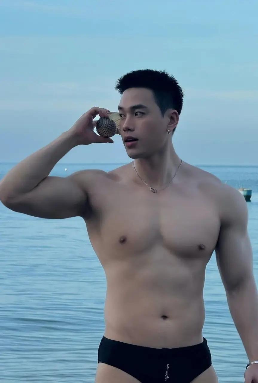 Cool guy : Duy Khương