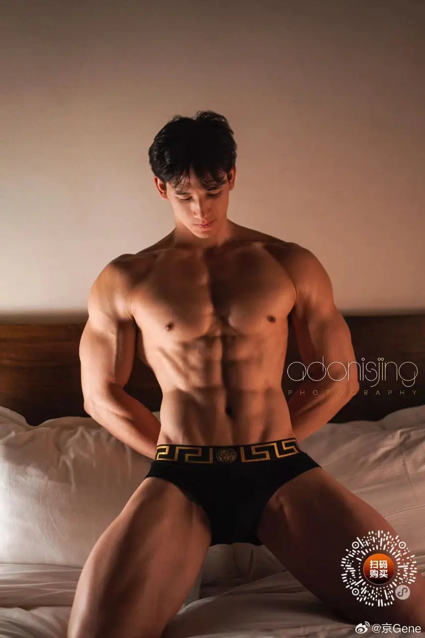 Adonisjing Model : Shaokang Wei