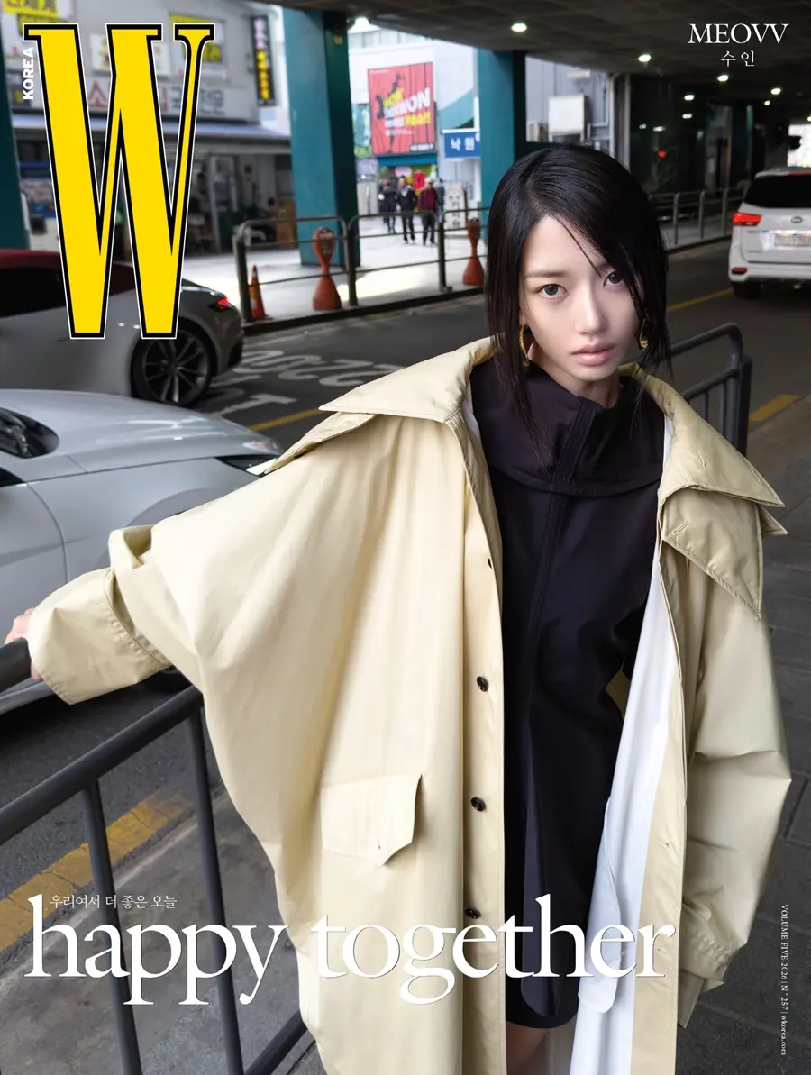(MEOVV) Sooin @ W Korea May 2026