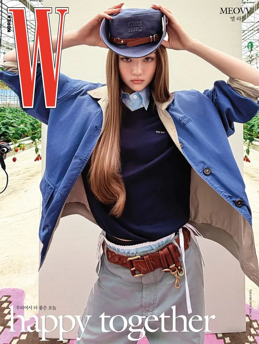 (MEOVV) Ella @ W Korea May 2026