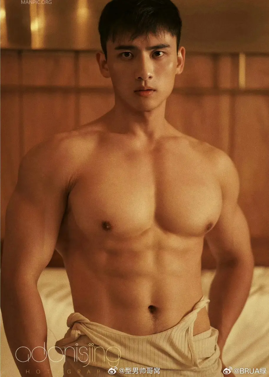 Adonisjing Model : GUAN關關