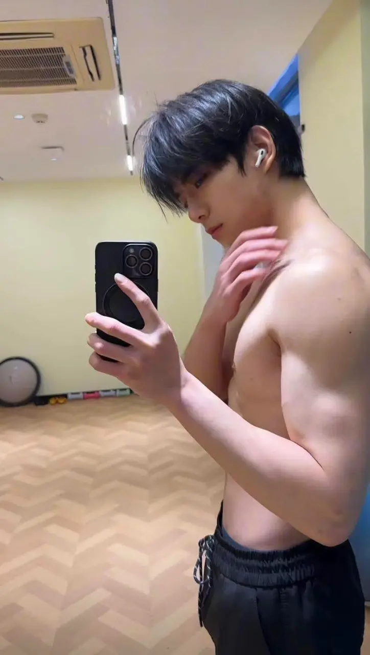 Selected Images from Goodboys Thailand 2