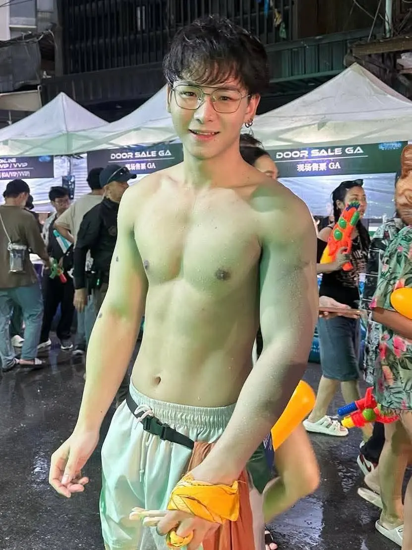 Selected Images from Goodboys Thailand 2