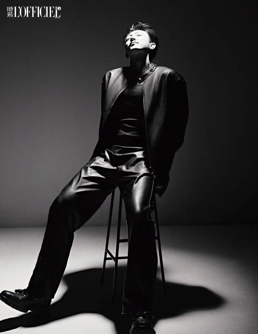 Huang Jingyu @ L&rsquo;OFFICIEL China April 2026