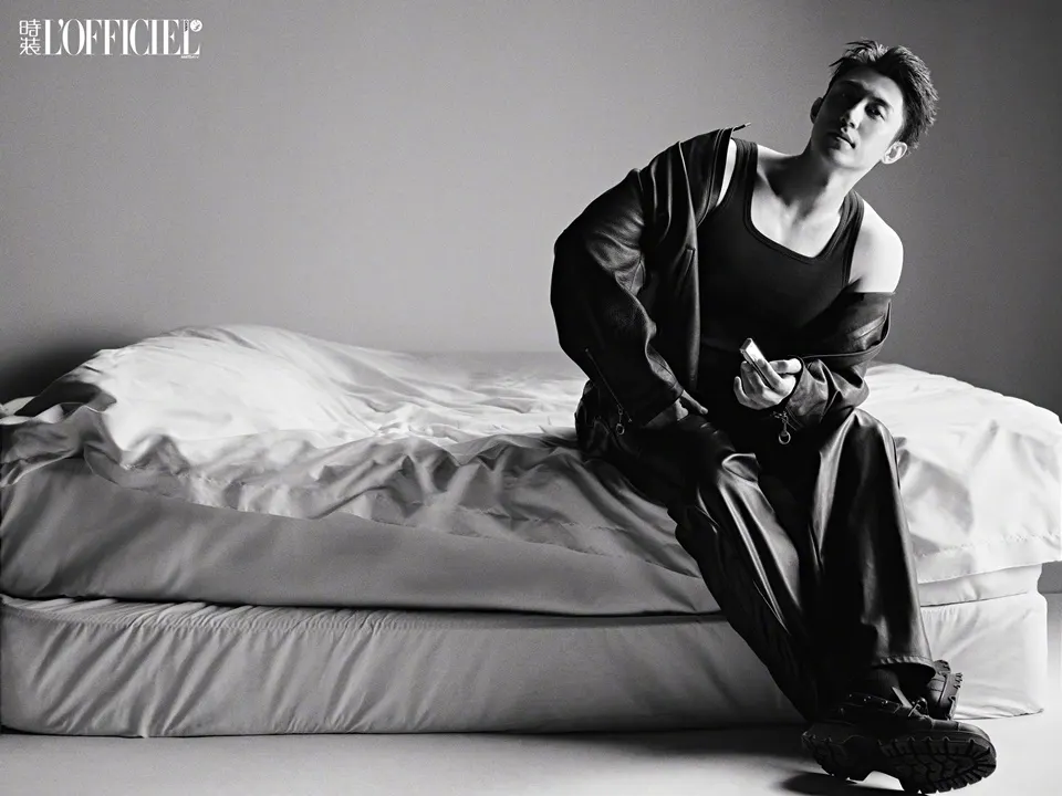Huang Jingyu @ L&rsquo;OFFICIEL China April 2026