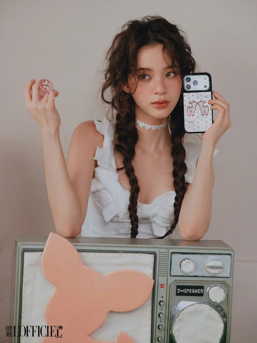 Ouyang Nana @ L&rsquo;OFFICIEL China May 2026